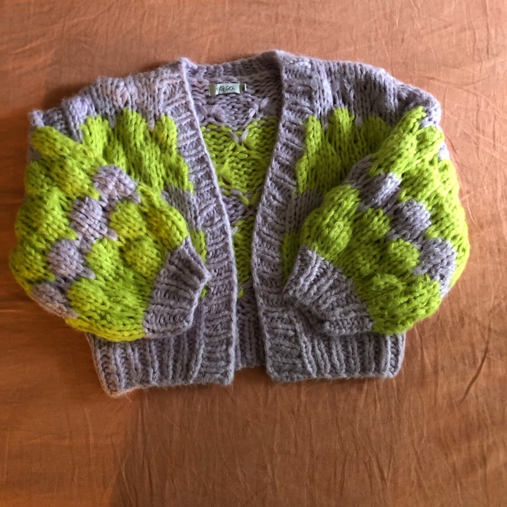 VRG Girl Sweater size M/L